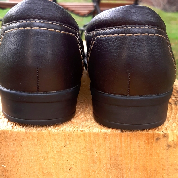 LADIES CLARKS Genuine Leather Flats shoes Brown color Size 8 - Picture 4 of 11
